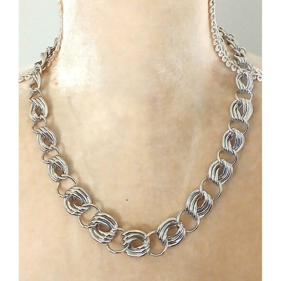 Monet Silver Tone Link Necklace 16" Modern Circle Chain Statement Jewelry - Picture 1 of 3